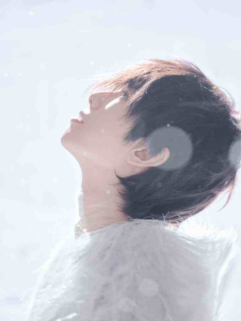 華晨宇第五張唱作專輯《希忘Hope》實體專輯CD版自5/10起正式展開預購