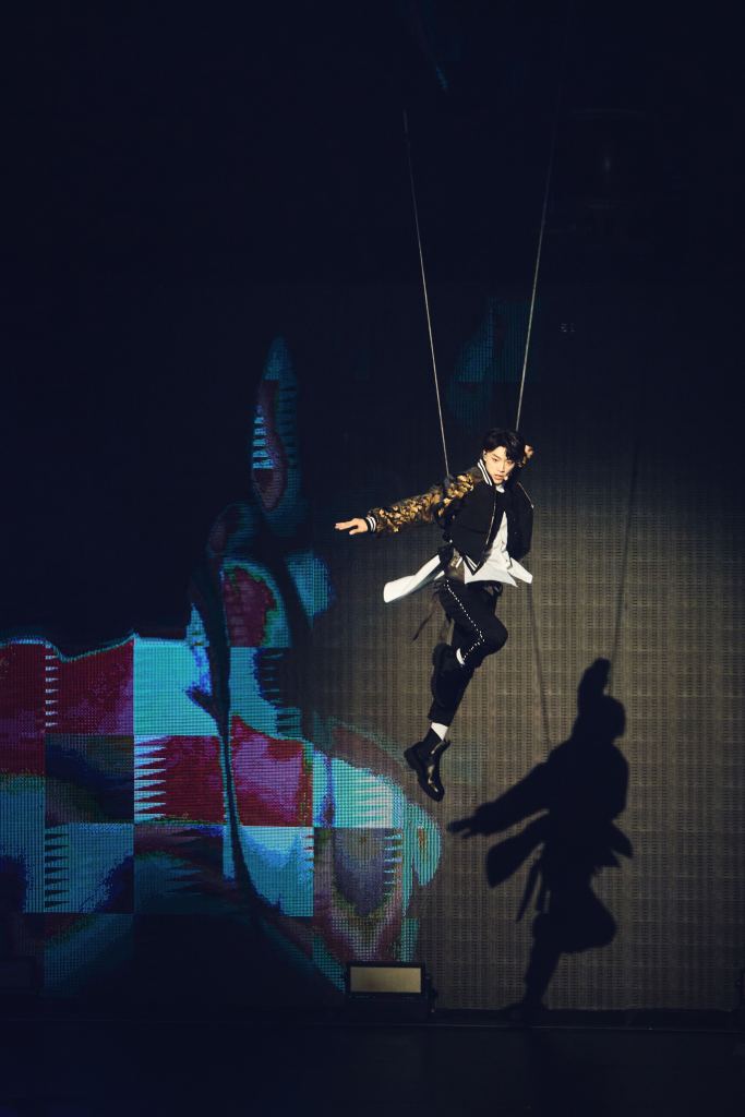 Ozone 文廷〈Duckie〉