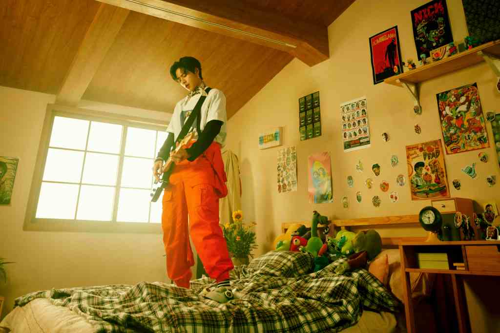 Ozone佳辰〈妳讓我變成相思病狂的Zombie〉5/23上架