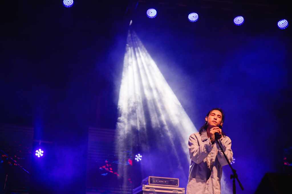 babychair: Live In Taipei 台北NUZONE