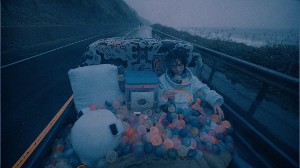 楊宜蓉WOOLY 最新單曲〈做夢的人睡不著〉