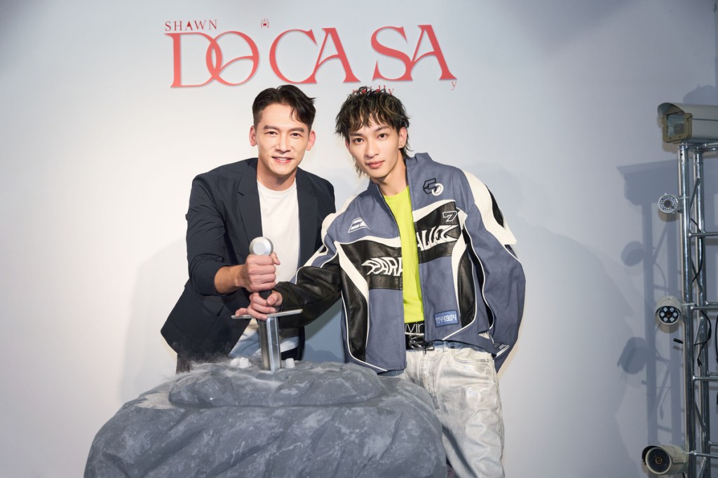 【Sony】Shawn尚融首張創作專輯《DOCASA》刺青音樂記者會 伊林師兄温昇豪獻上石中劍