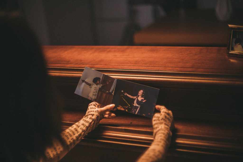 閻奕格〈One Last Try〉MV