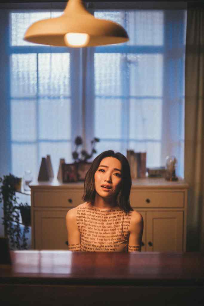 閻奕格〈One Last Try〉MV