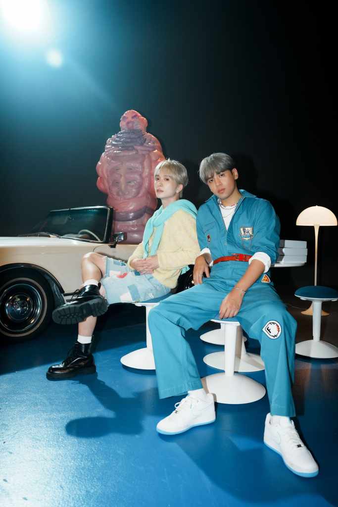 邱鋒澤(左)和陳零九(右)日前貼出神秘影片,預告將和團體合作