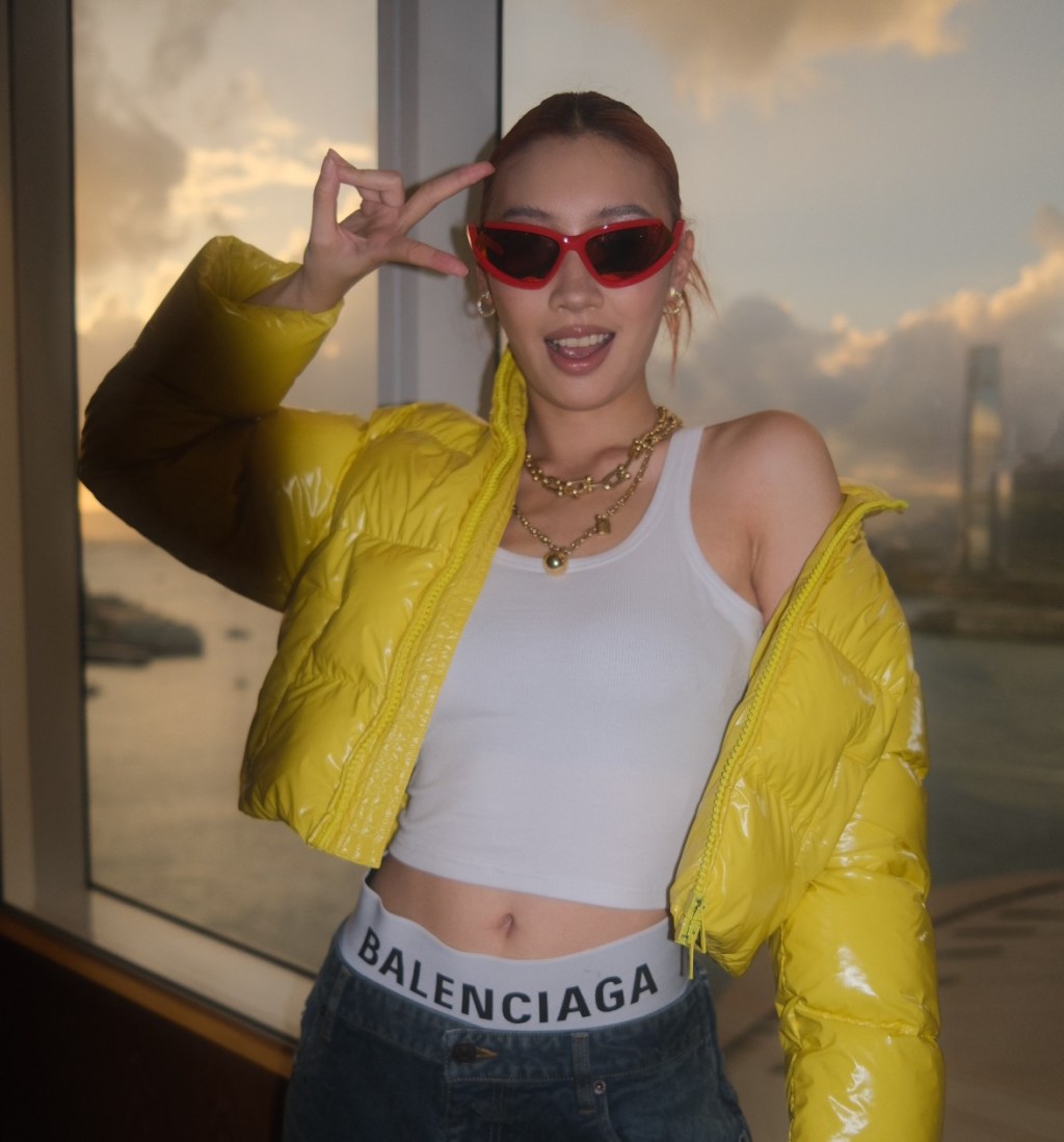 【HIM】Karencici赴香港擔任維港水上音樂會閉幕演出嘉賓 隨後於當地展開兩天假期