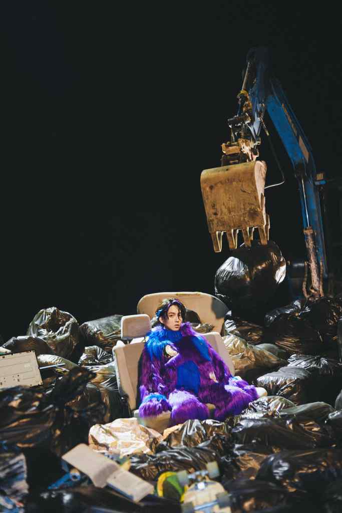 林宥嘉〈垃圾寶貝〉MV