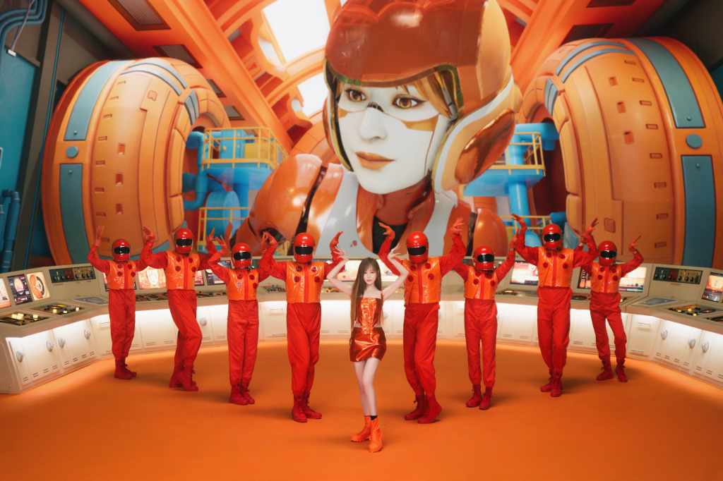 王心凌〈BITE BACK〉