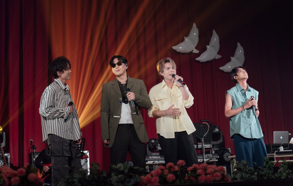 蕭煌奇《天生我奇必有用》生日演唱會 大哥潤恩、蕭煌奇、小弟鴻恩、二哥邦崴,