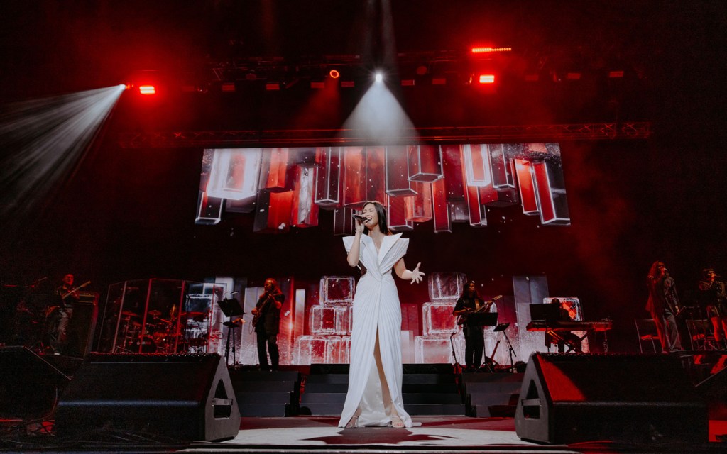 【Sony】A-Lin再次前進紐澳開唱 奧克蘭場演出前毛利人特別獻上一場精彩表演 令事前不知情的她感動流淚