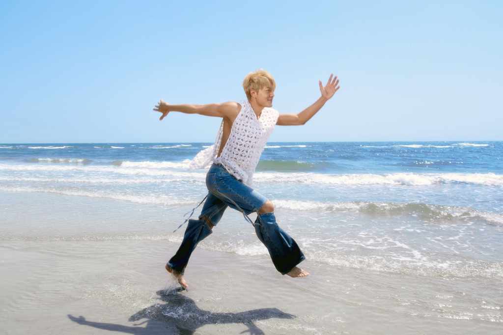 吳克群精心打造《今天很OK》專輯聽歌指南，希望每首歌曲都能為大家生活中的疑難雜症解惑。 