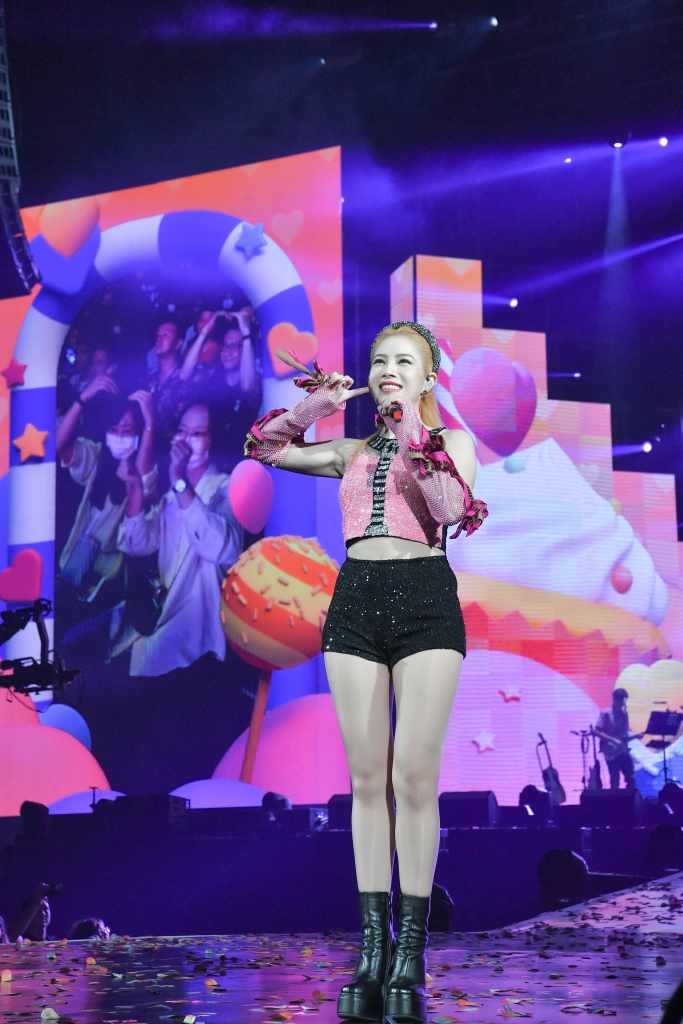 徐懷鈺演唱會首曝洗腦新曲〈達爾文步伐〉獲熱烈迴響