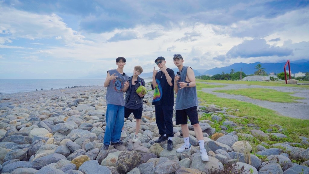 【Rock】U:NUS秘密拍攝迷你團綜「U質巡演之東季戀歌」 第一集正式上線 首張專輯也指日可待&nbsp;敬請密切關注