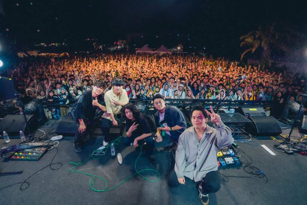 W𝗁𝗈 C𝖺𝗋𝖾𝗌 胡凱兒