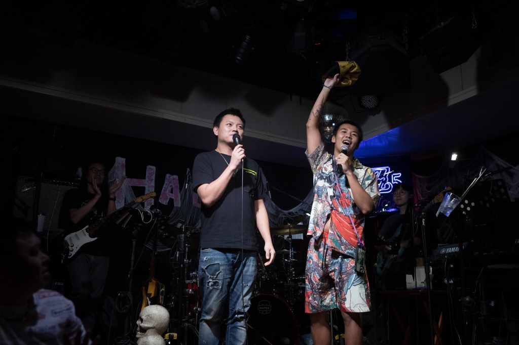 屁孩推出 特殊屁好 歌廳秀