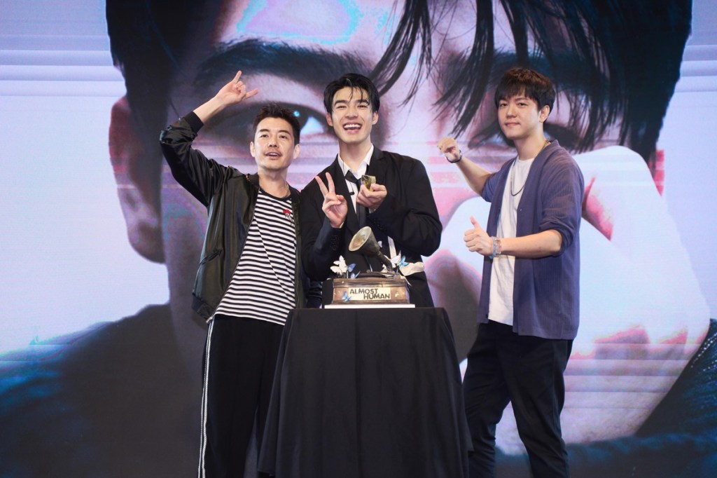 【HIM】陳昊森首張專輯《Almost Human》正式發行 專輯製作人陳如山、秦旭章親赴記者會為他加油勉勵