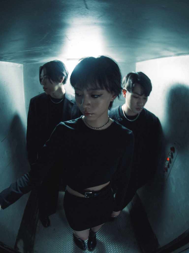 莉莉周她說即將啟動冬季巡迴