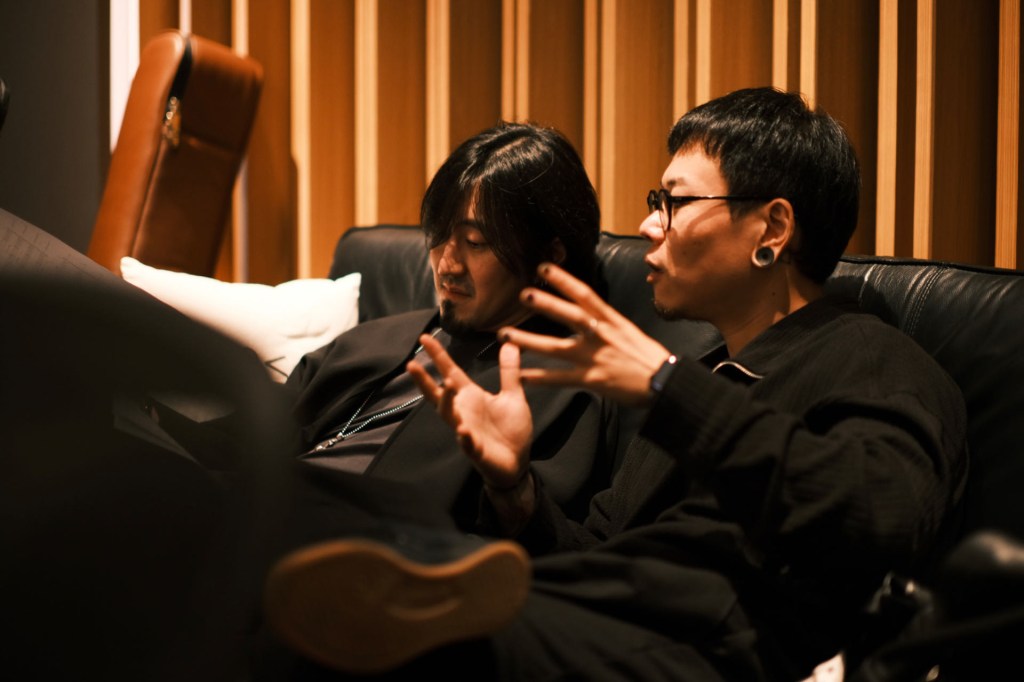 荒井十一、許鈞