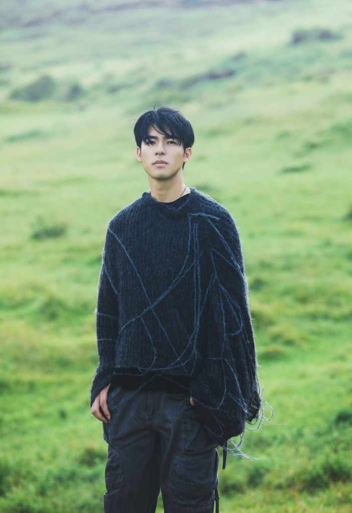 陳昊森〈太陽色的獅子〉MV (照片提供:華研國際)