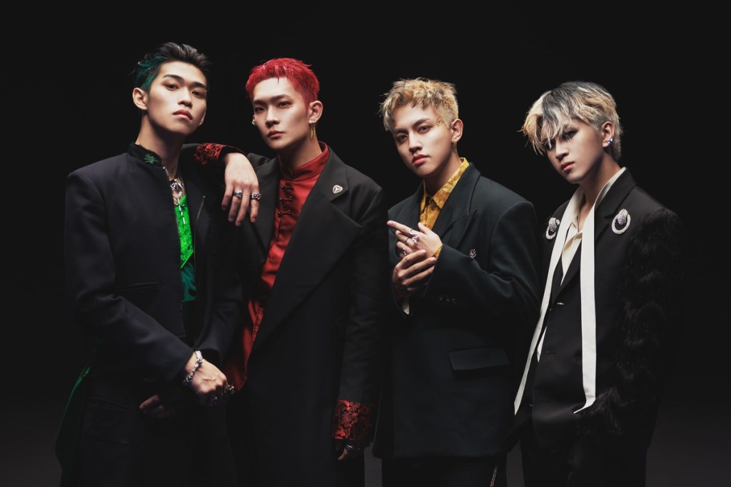 【Rock】U:NUS首張專輯《途迷》預購開跑 先行曲〈100% 〉混搭東西元素並結合四種語言&nbsp;MV將化身「四大神獸」一展氣勢