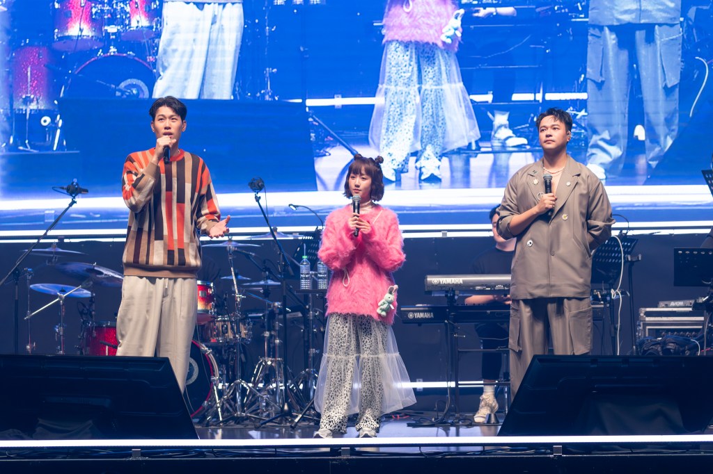 青春點點點約定每隔10年繼續相會