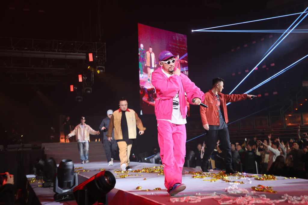 MC HotDog熱狗12/24台北小巨蛋開唱 兄弟本色大合體 (照片提供:本色音樂)
