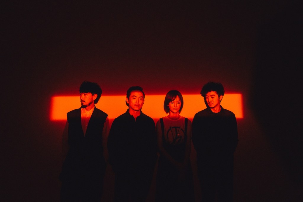 【NEWS】回聲樂團Echo聖誕驚喜發行新歌〈Take a Shine〉 邀請到三金得獎大滿貫的侯志堅擔綱製作編曲 並向坂本龍一致敬