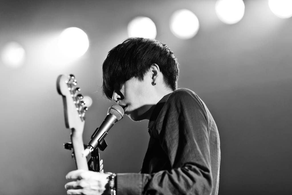 橙草主唱克拉克