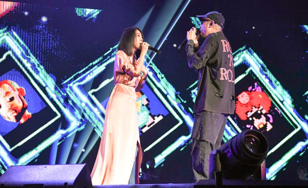MC HotDog熱狗12/23台北小巨蛋開唱 嘉賓陳陳綺貞 (照片提供:本色音樂)