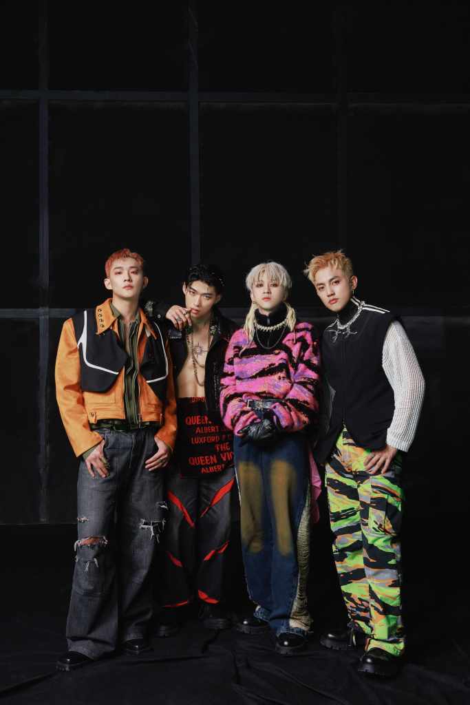 U:NUS由高胥崴(左至右)、蔡承祐、吳昱廷、高有翔組成