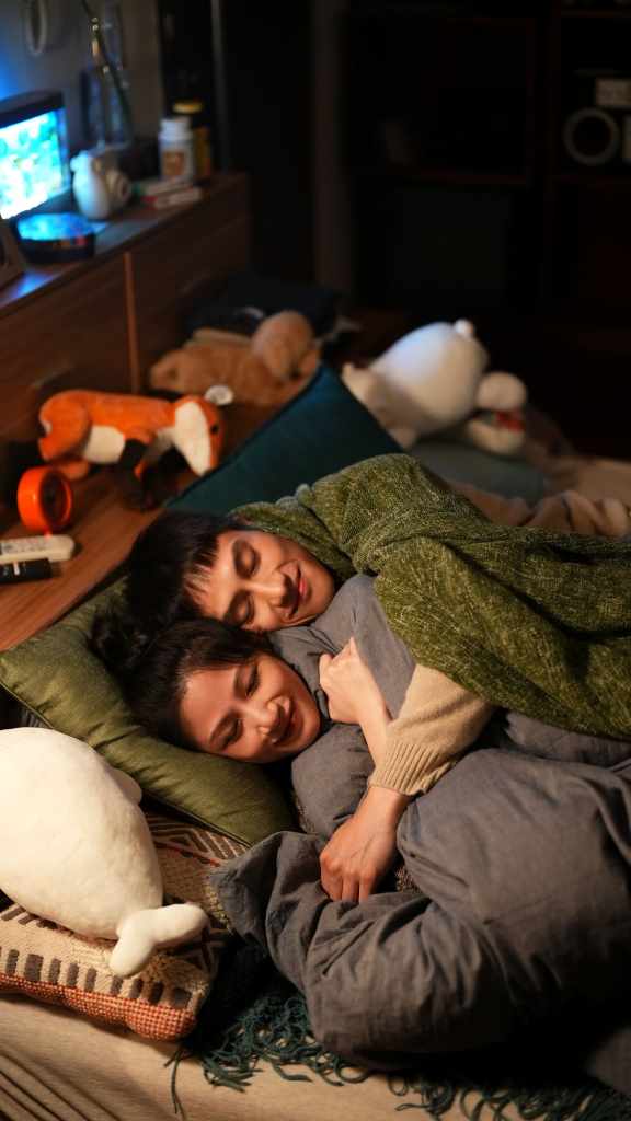 李千娜與范少勳演出〈你成了我好多個誰〉MV(照片提供:劇樂蹦娛樂)