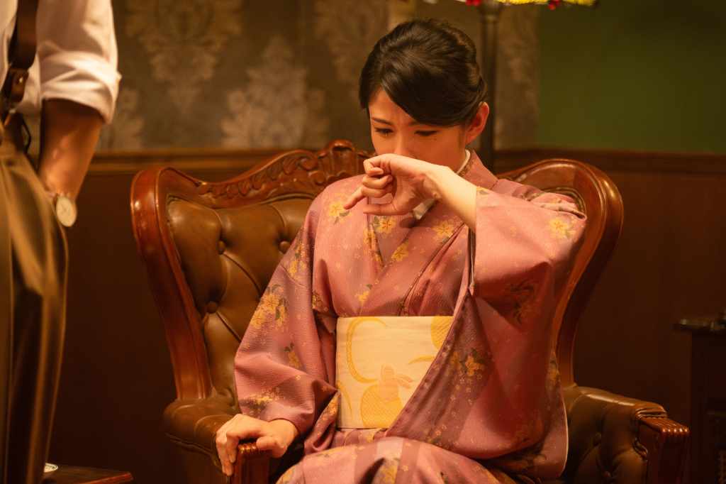 李千娜〈千金〉MV (照片提供:劇樂蹦娛樂)