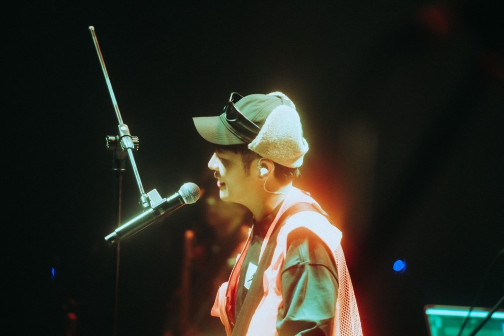 芒果醬主唱郭佐治