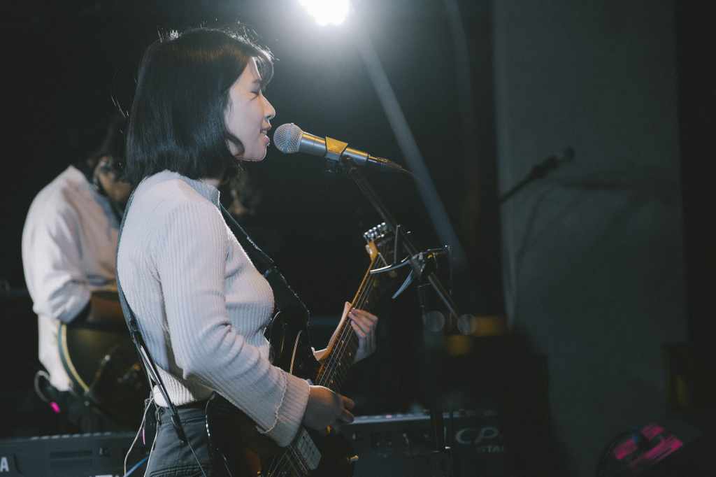 主唱Coco (照片提供:緩流工作室/攝影師:許東)