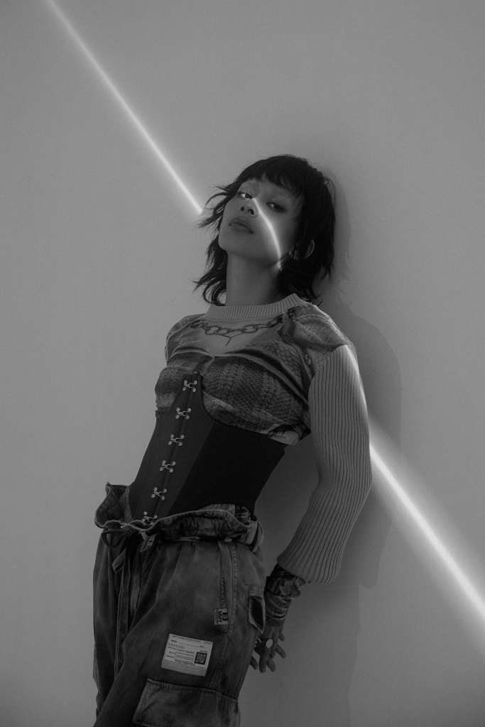 JUD陳泳希推出首張迷你專輯《JUD》 (照片提供:華研國際)