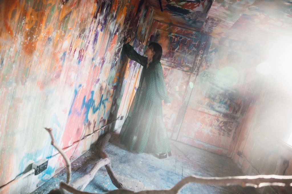 蘇慧倫則以一席綠洋裝輕盈盎然現身