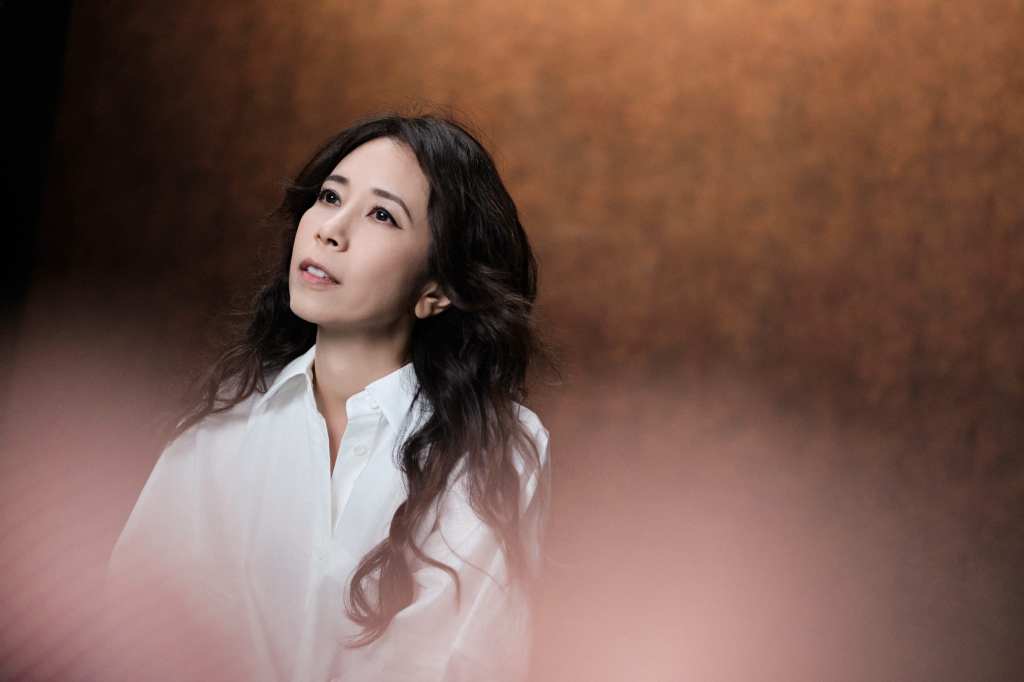 莫文蔚〈被我弄丟的你〉MV劇照