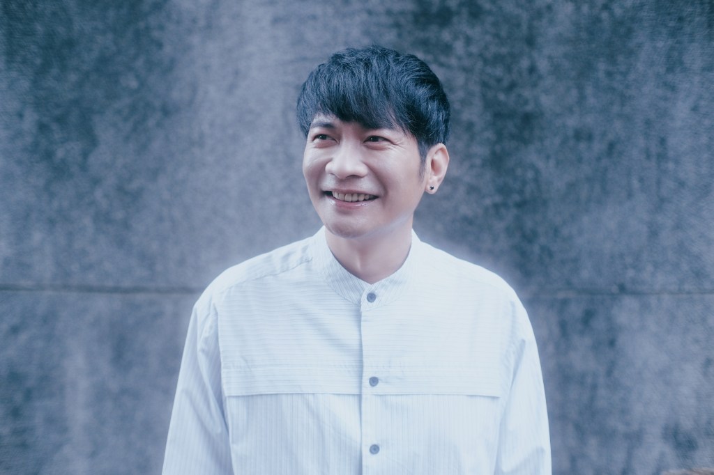 黃玠邀請音樂人柯智豪擔綱《一切平常》的製作人