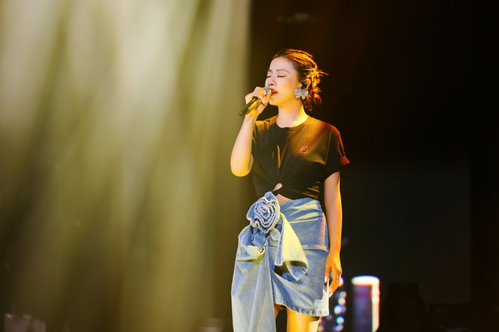 丁噹演唱會首首大合唱