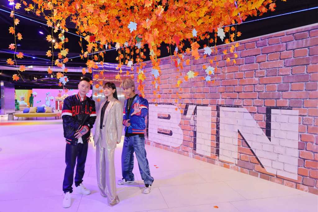 【bin】丁噹與GX鼓鼓呂思緯、蕭秉治連兩週高雄接力開唱 為演唱會前哨站展覽揭幕 3/3~3/29就在Cross&nbsp;Café克勞斯咖啡高雄店