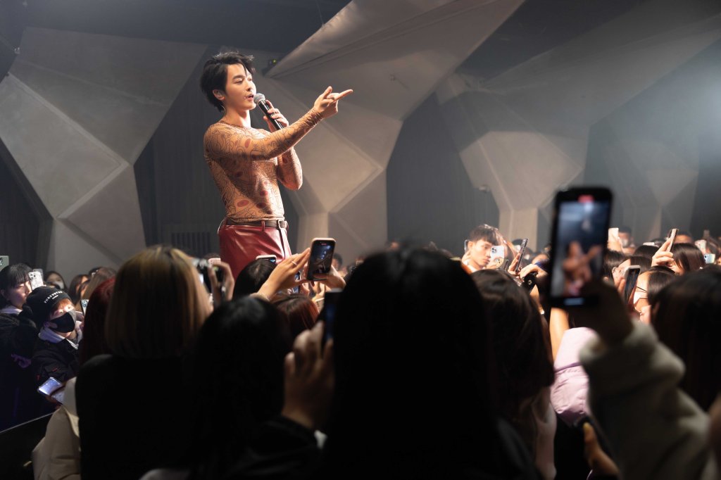 小樂吳思賢舉辦「Listen to LOVERs」演唱會 (照片提供:藝和創藝)