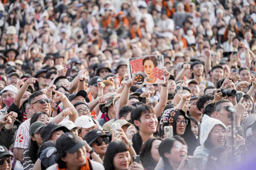 第15屆大港開唱 百合花 ft.苗可麗 (照片提供:出日音樂)