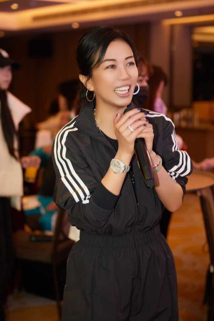 喜鵲春酒大家長SUMMER開心致詞