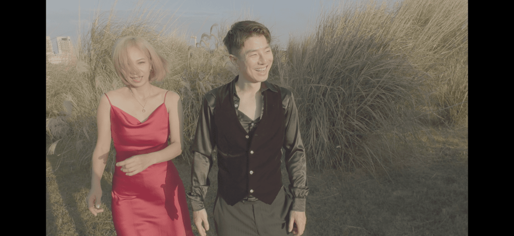 在卜元的要求下，雅維．茉芮以生命在跳舞