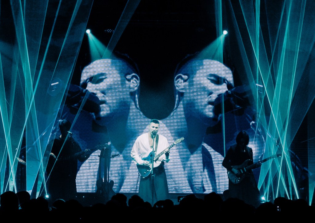 鳳小岳首場專場「After the show」