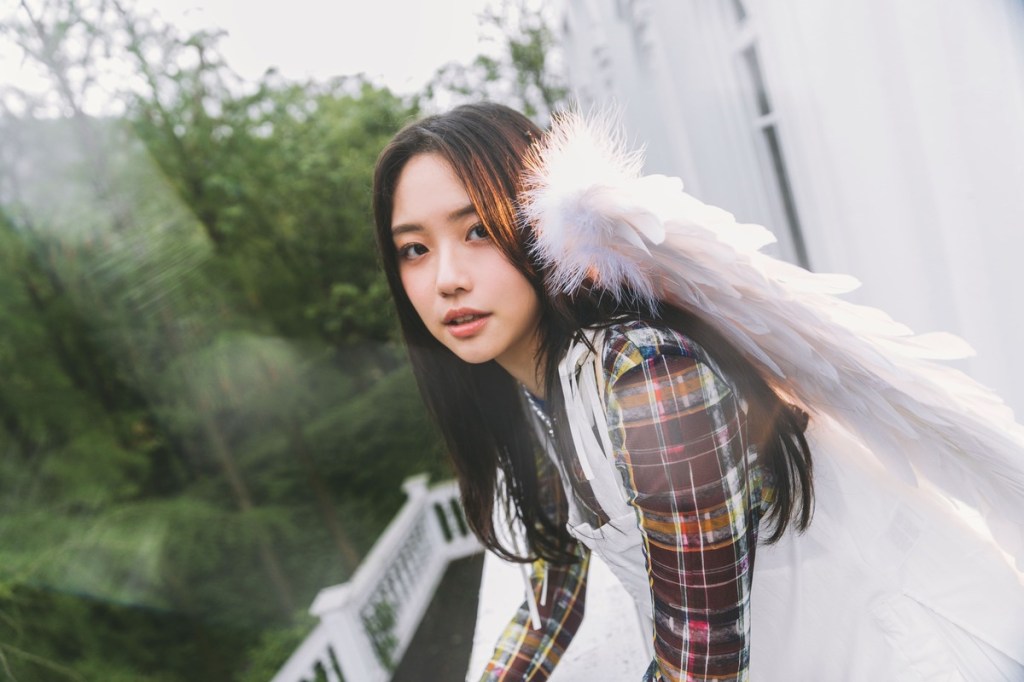 【NEWS】Bettii杯緹5/3發行首張同名專輯 首波創作單曲〈Shyyyyyy:)〉邀請到陳君豪製作 打造最能代表她的複合風格輕舞曲