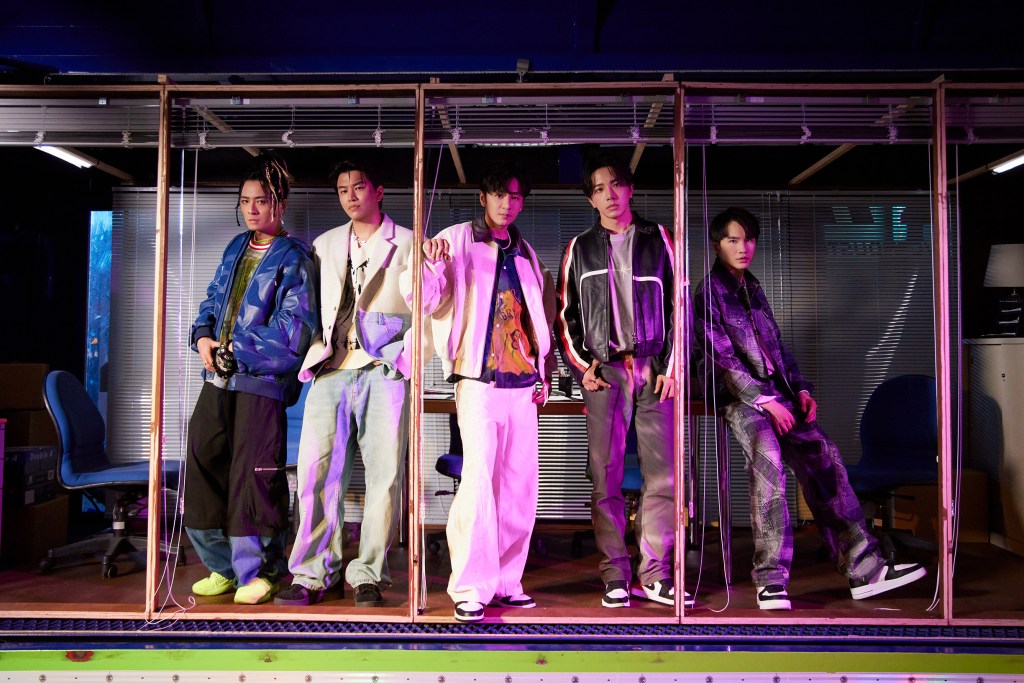 Energy最新洗腦舞曲〈星期五晚上〉，企圖帶領大家放鬆、激發歡樂的能量