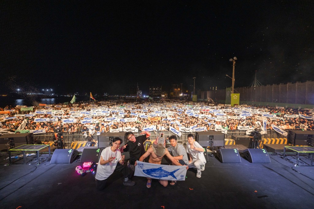 第15屆大港開唱 拍謝少年 (照片提供:出日音樂)