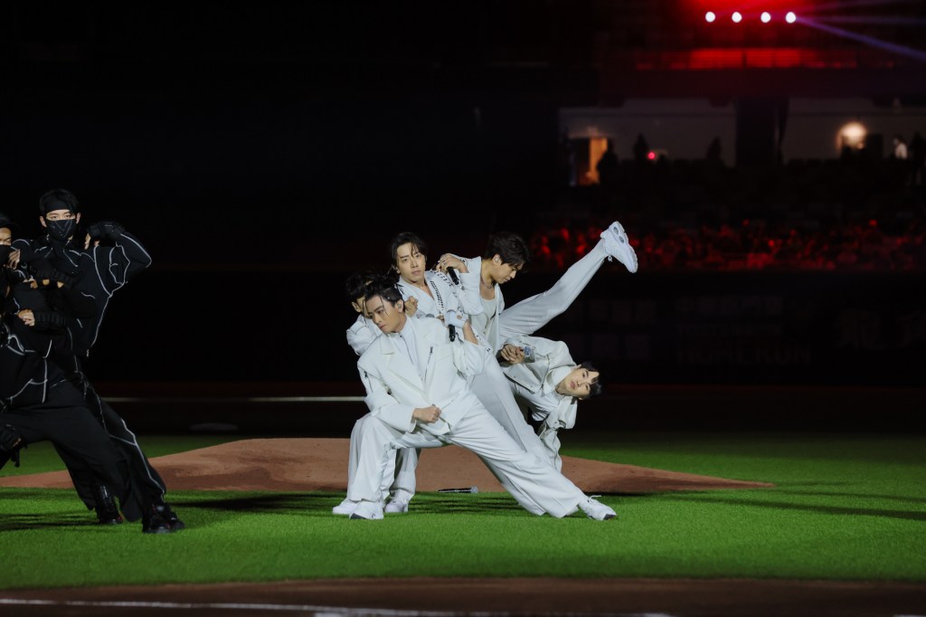 Energy首登大巨蛋演出攜16位大展舞技