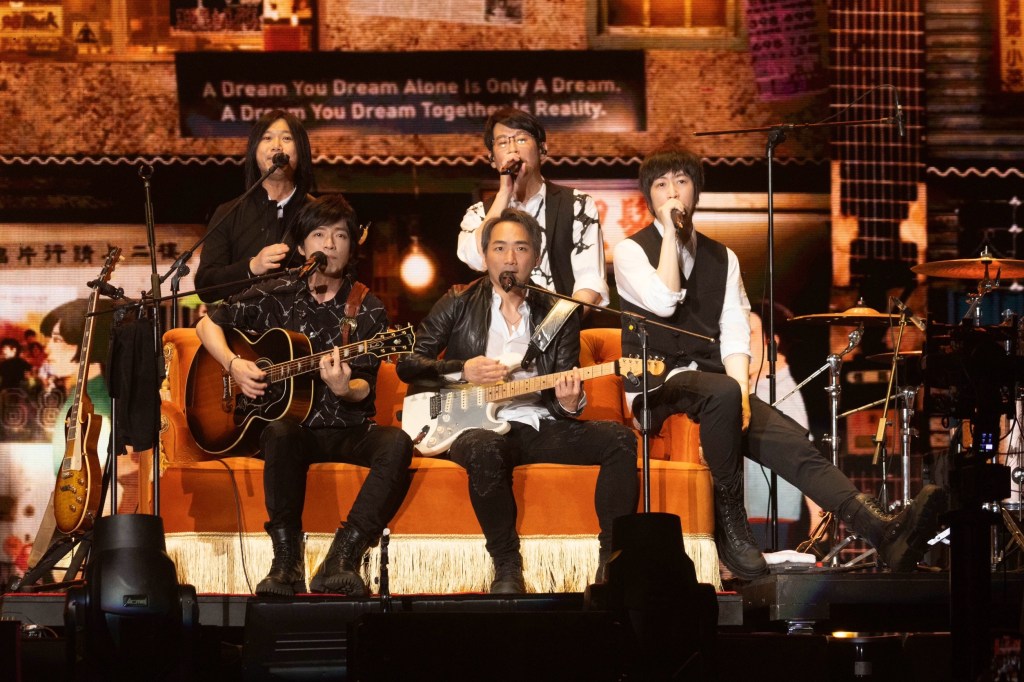 五月天期盼大家健康平安都「好好」